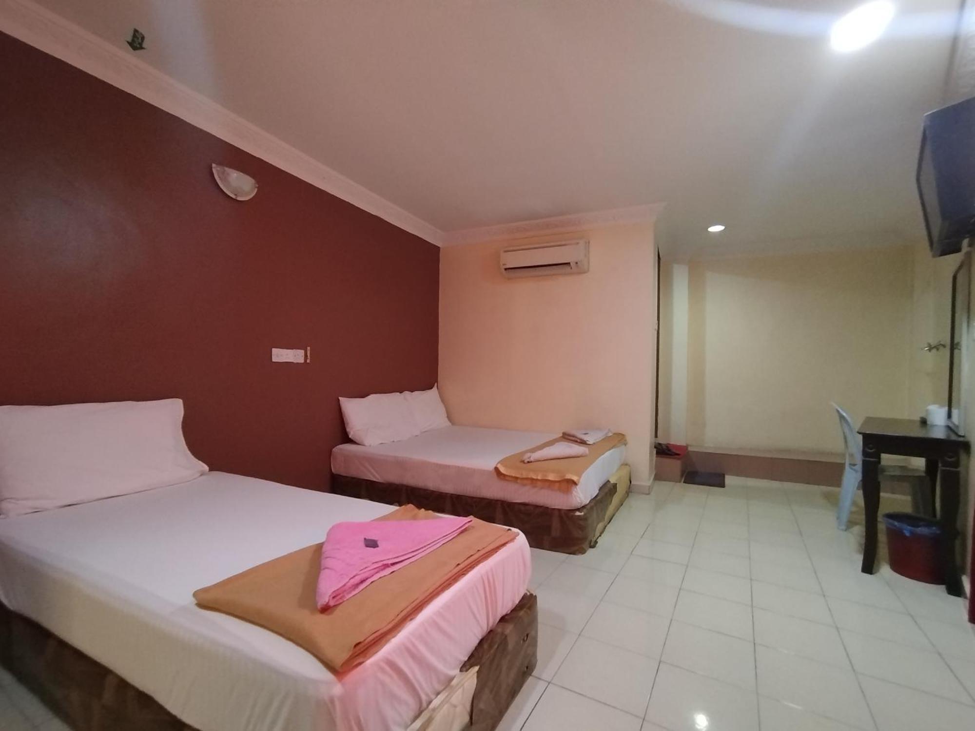 Sentosa Villa Hotel Klang Exterior photo